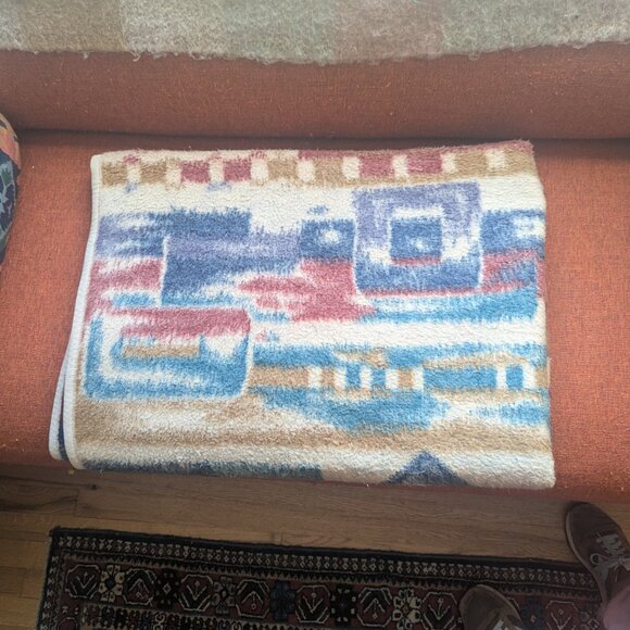 Biederlack Southwestern Style Blanket Reversible Fleece Native Inspired Abstract - Picture 4 of 9